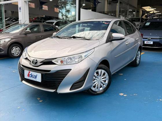 TOYOTA YARIS 1.5 16V FLEX SEDAN XL MULTIDRIVE TOYOTA YARIS 1.5 16V FLEX SEDAN XL MULTIDRIVE